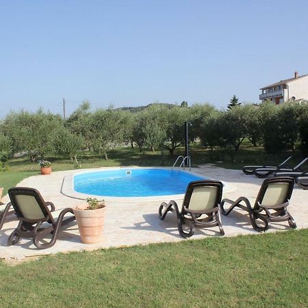Apartment Arba 1 With Heated Pool 拉布 外观 照片