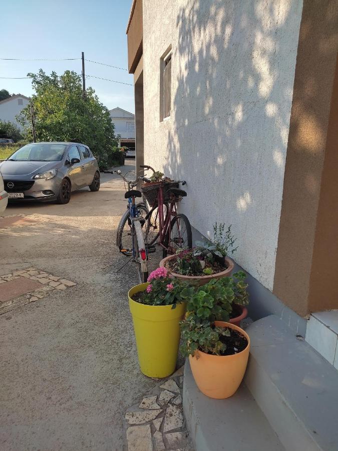 Apartment Arba 1 With Heated Pool 拉布 外观 照片